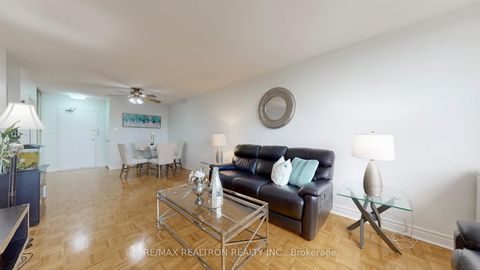 Photo 15 at 702 - 25 SILVER SPRINGS Boulevard, L'Amoreaux, Toronto