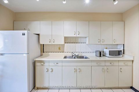 Photo 11 at #1807 - 85 Emmett Avenue S, Mount Dennis, Toronto
