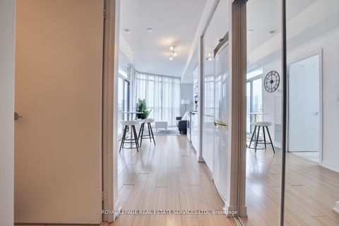 Photo 6 at 3902 - 21 Iceboat Terrace, Waterfront Communities C1, Toronto