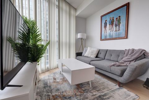 Photo 15 at 3902 - 21 Iceboat Terrace, Waterfront Communities C1, Toronto