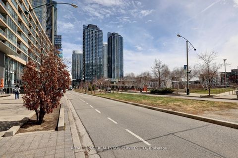 Photo 34 at 3902 - 21 Iceboat Terrace, Waterfront Communities C1, Toronto