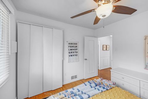 Photo 22 at 41 Denver Crescent, Henry Farm, Toronto