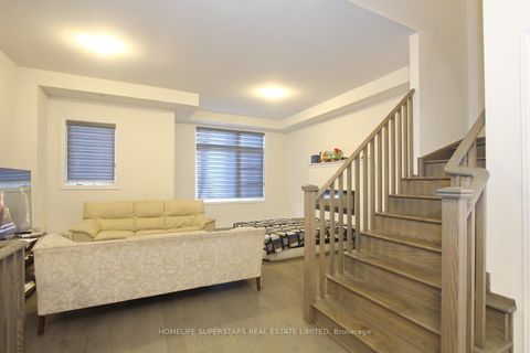 Photo 8 at 72 Wascana Road, Kleinburg, Vaughan