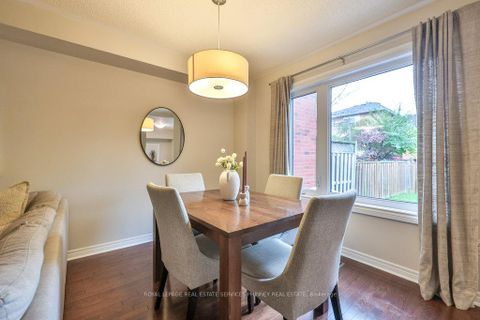 Photo 6 at 2247 Hummingbird Way, WT West Oak Trails, Oakville