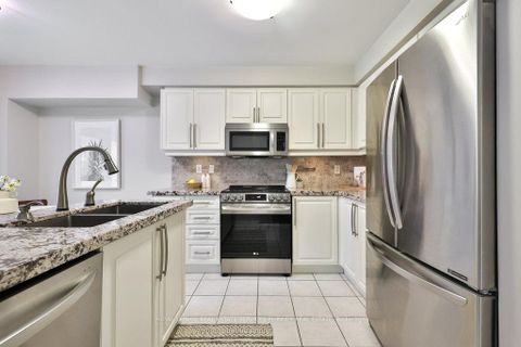 Photo 10 at 2247 Hummingbird Way, WT West Oak Trails, Oakville