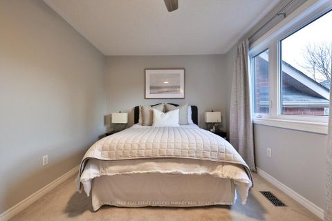 Photo 18 at 2247 Hummingbird Way, WT West Oak Trails, Oakville