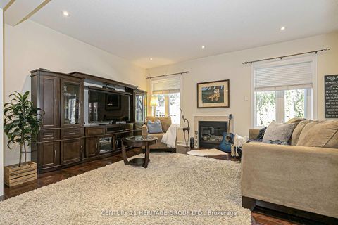 Photo 10 at 44 Madison Avenue, Oak Ridges, Richmond Hill