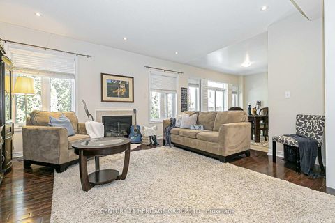 Photo 11 at 44 Madison Avenue, Oak Ridges, Richmond Hill