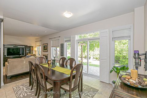 Photo 15 at 44 Madison Avenue, Oak Ridges, Richmond Hill