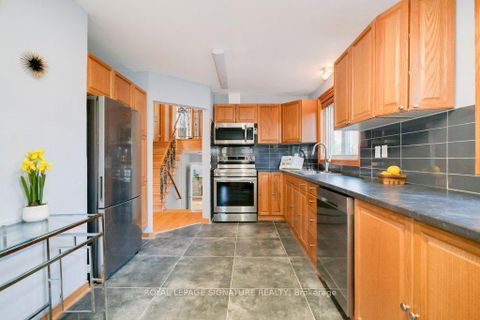 Photo 5 at 15 Prattley Drive, Don Valley Village, Toronto