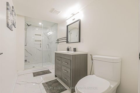 Photo 33 at 29 Eminence Road, Patterson, Vaughan