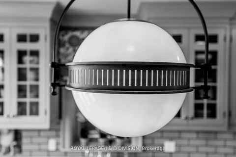 Photo 13 at 36 Boswell Avenue, Annex, Toronto