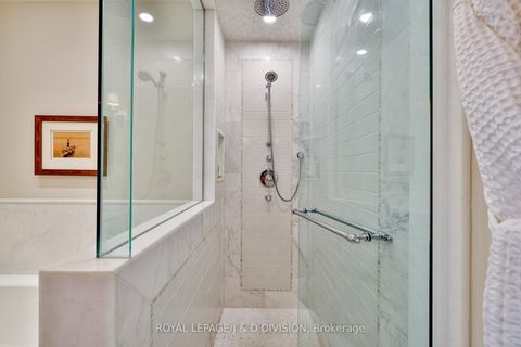 Photo 25 at 36 Boswell Avenue, Annex, Toronto