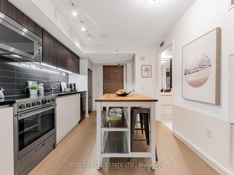 Photo 6 at 811 - 75 Queens Wharf Road, Waterfront Communities C1, Toronto