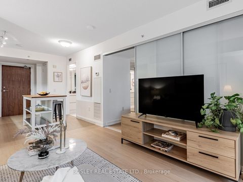 Photo 10 at 811 - 75 Queens Wharf Road, Waterfront Communities C1, Toronto