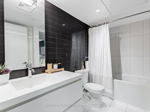 Photo 17 at 811 - 75 Queens Wharf Road, Waterfront Communities C1, Toronto