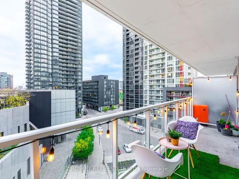 Photo 23 at 811 - 75 Queens Wharf Road, Waterfront Communities C1, Toronto
