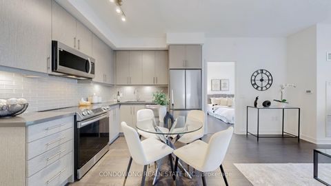 Photo 2 at 2204 - 95 Oneida Crescent, Langstaff, Richmond Hill