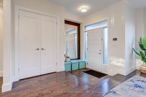 Photo 2 at 38 Mystic Avenue, Oakridge, Toronto