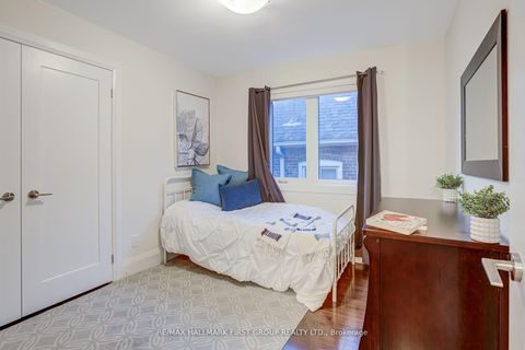 Photo 20 at 38 Mystic Avenue, Oakridge, Toronto