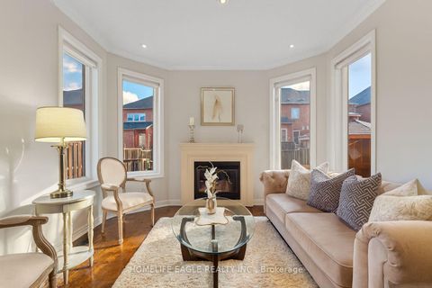 Photo 6 at 39 Pitney Avenue, Jefferson, Richmond Hill