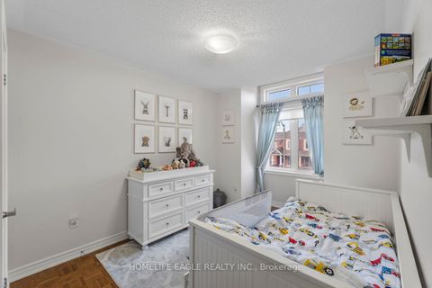 Photo 10 at 39 Pitney Avenue, Jefferson, Richmond Hill