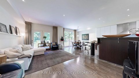 Photo 9 at 16 Carriage House Court, Jefferson, Richmond Hill