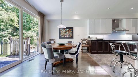 Photo 14 at 16 Carriage House Court, Jefferson, Richmond Hill