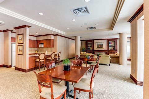 Photo 15 at 814 - 17 Michael Power Place, City Centre West, Toronto