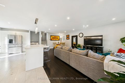 Photo 7 at 2251 Carol Road, FD Ford, Oakville