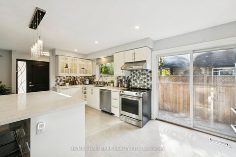 Photo 12 at 2251 Carol Road, FD Ford, Oakville