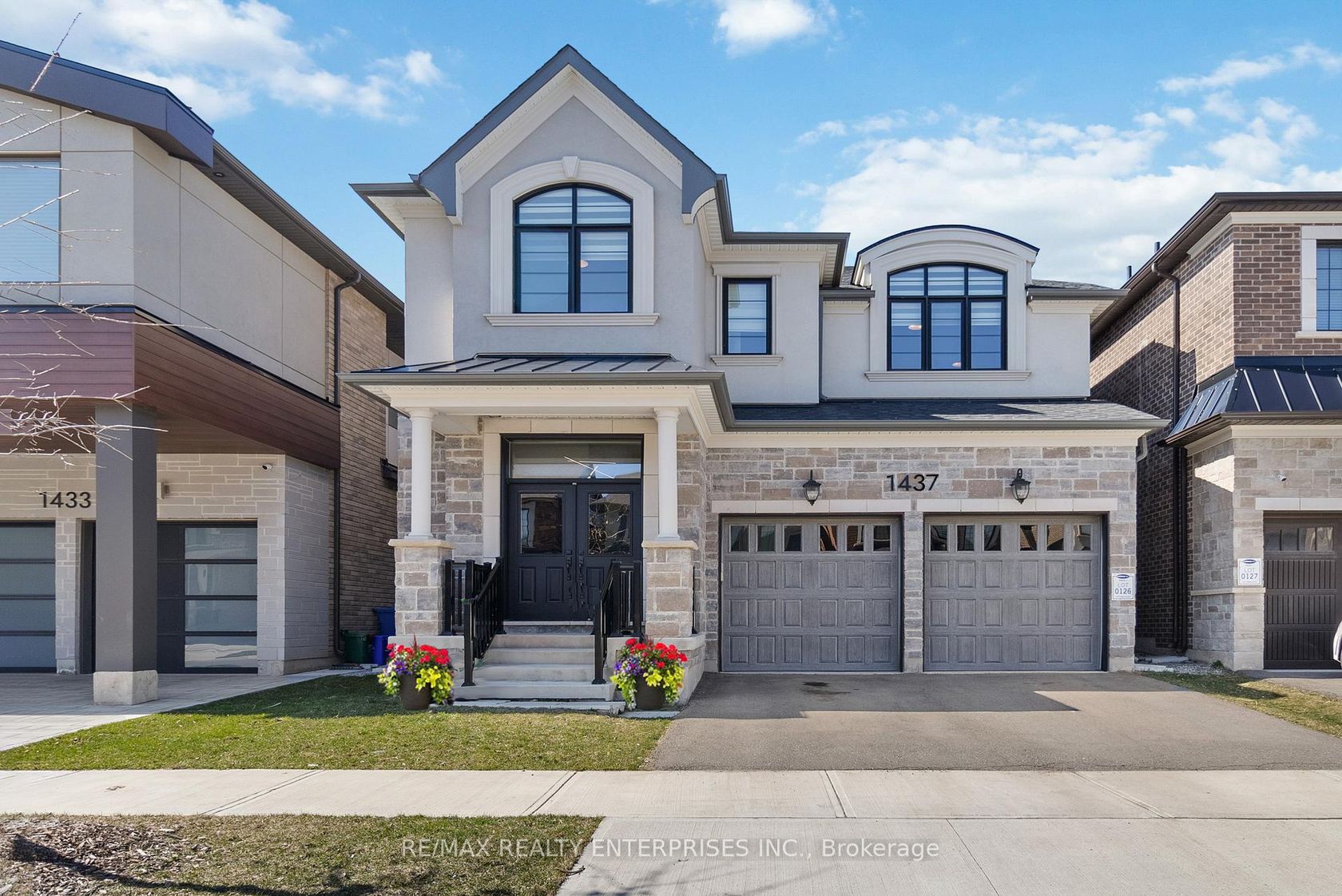 1437 Lakeport Crescent, JM Joshua Meadows, Oakville 