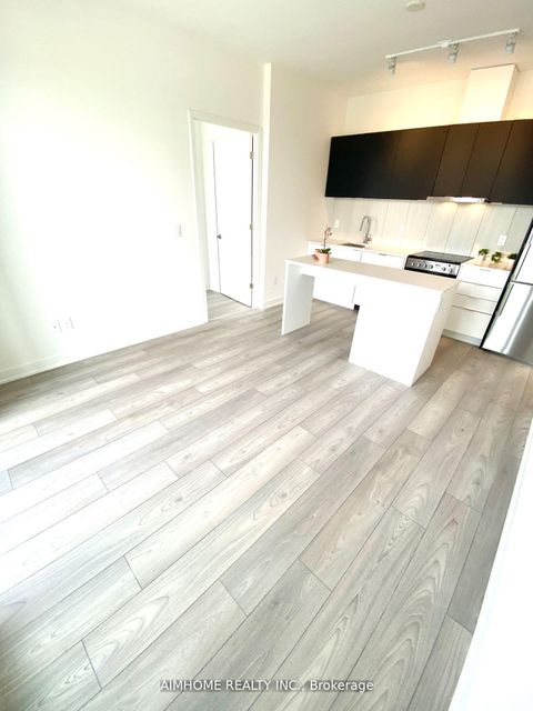 Photo 13 at 1017 - 8 TIPPETT Road, Clanton Park, Toronto