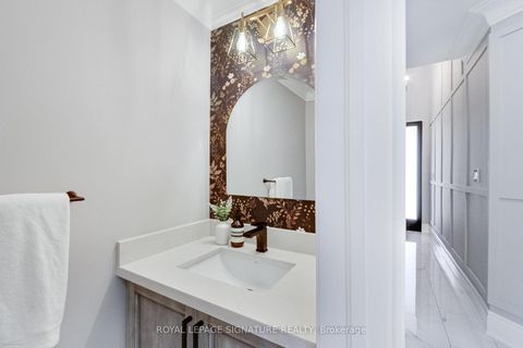 Photo 3 at 15A Owen Drive, Alderwood, Toronto