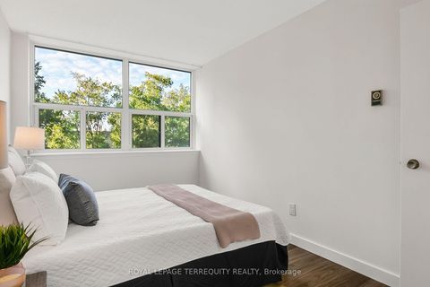 Photo 20 at 207 - 2500 Bridletowne Circle, L'Amoreaux, Toronto