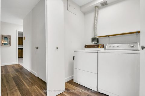 Photo 27 at 207 - 2500 Bridletowne Circle, L'Amoreaux, Toronto