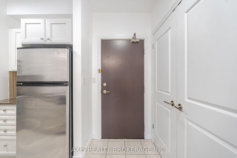 Photo 8 at 434 - 281 Woodbridge Avenue, West Woodbridge, Vaughan
