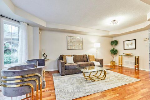 Photo 4 at 104 Roxton Road, RO River Oaks, Oakville