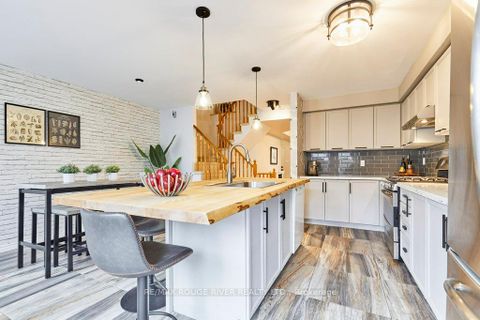 Photo 15 at 104 Roxton Road, RO River Oaks, Oakville