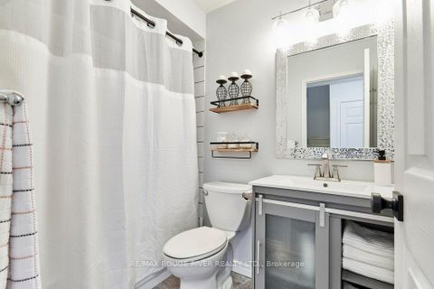 Photo 26 at 104 Roxton Road, RO River Oaks, Oakville