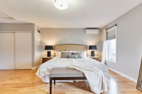 Photo 29 at 104 Roxton Road, RO River Oaks, Oakville