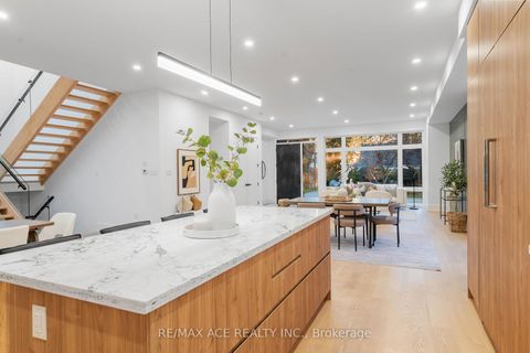 Photo 12 at 175 Harewood Avenue, Cliffcrest, Toronto