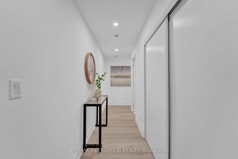 Photo 4 at 1504 - 76 Shuter Street, Yonge Corridor, Toronto