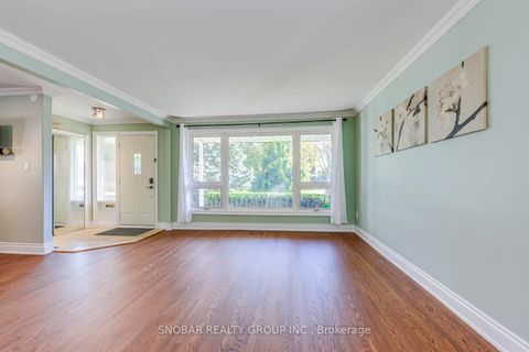 Photo 3 at 88 Poynter Drive, The Westway, Toronto