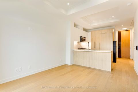 Photo 16 at 307 - 123 Maurice Drive, CO Central, Oakville