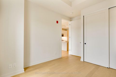 Photo 19 at 307 - 123 Maurice Drive, CO Central, Oakville