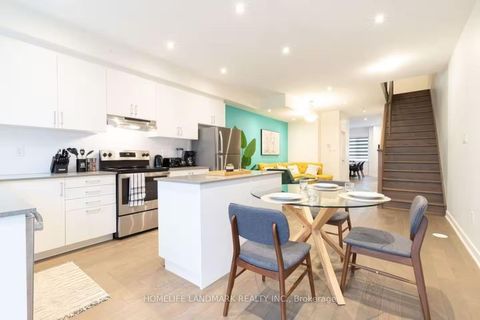 Photo 11 at 27 William Duncan Road, CFB, Toronto