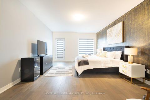 Photo 15 at 27 William Duncan Road, CFB, Toronto