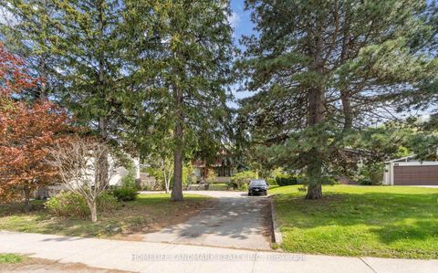 Photo 5 at 149 Clanton Park Road, Clanton Park, Toronto