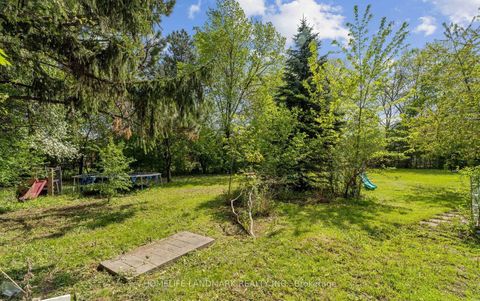 Photo 7 at 149 Clanton Park Road, Clanton Park, Toronto